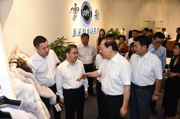 第二十三届海宁中国皮革博览会开幕6